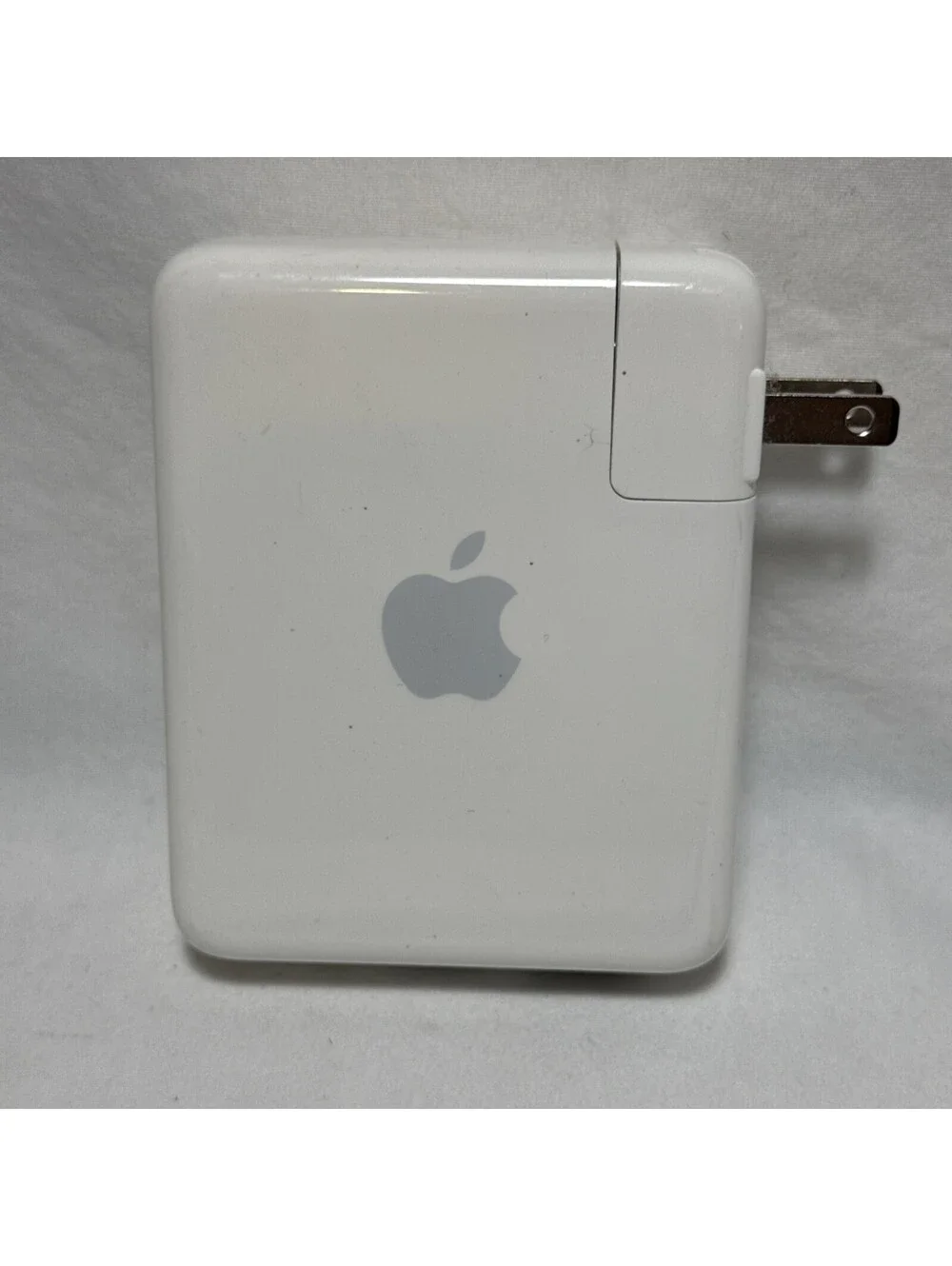 GENUINE Apple Airport Express A1264 54 Mbps 10/100 Wireless N Router (MB321LL/A)